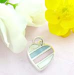 925 Sterling silver pendant formed in heart shape with triple color seashell 