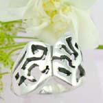 Sterling silver ring with celtic knot work and special shape design