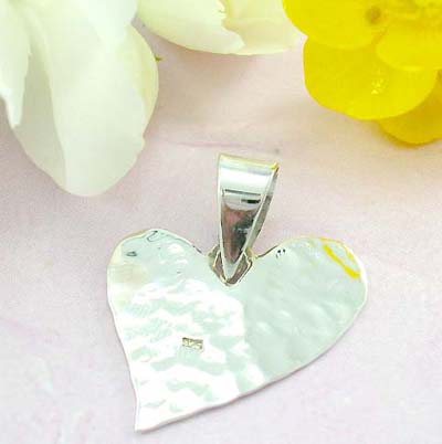 Jewelry for teen 925 Sterling silver pendant design with multi-facets wavy heart shape pattern    